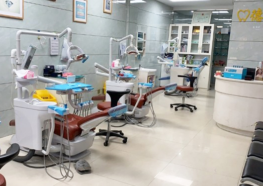 巴中德康口腔醫(yī)院大廳